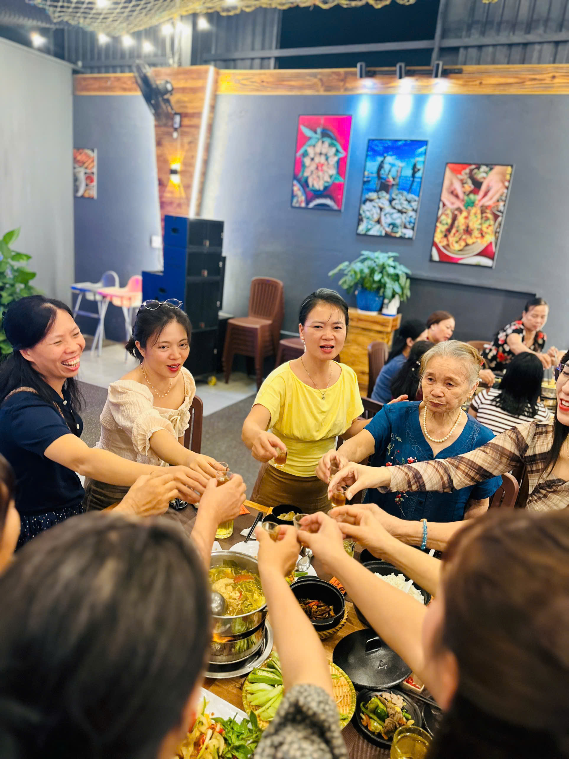 quán ăn gia đình vũng tàu - cơm niêu nhà ngoại 